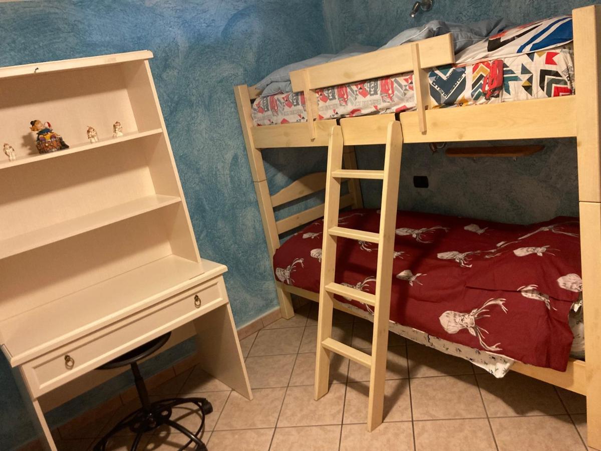 דירות לה סאלה Chez Giusi מראה חיצוני תמונה
