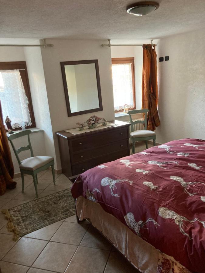 דירות לה סאלה Chez Giusi מראה חיצוני תמונה